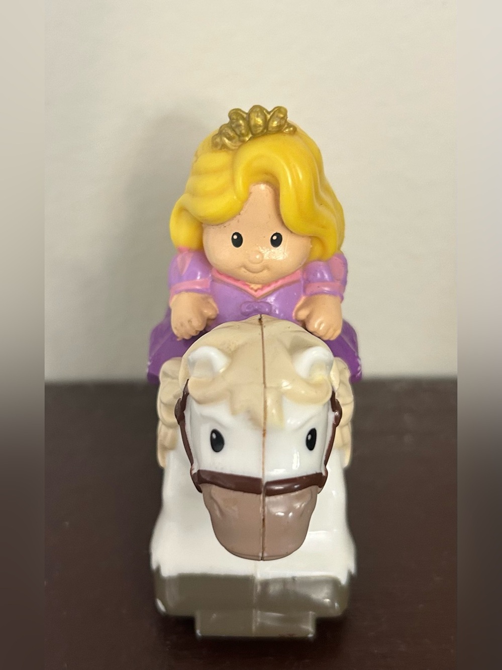 Fisher Price Little People Disney Princess Rapunzel Klip Klop Horse